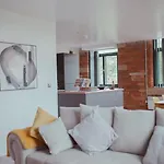 Bv Luxury Penthouse Conditioning House Bradford (West Yorkshire)