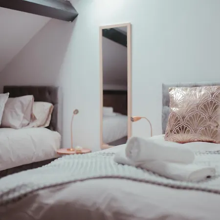 Bv Luxury Penthouse Conditioning House Appartement Bradford (West Yorkshire)