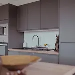 Bv Luxury Penthouse Conditioning House Apartment Bradford (West Yorkshire)