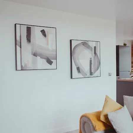Bv Luxury Penthouse Conditioning House