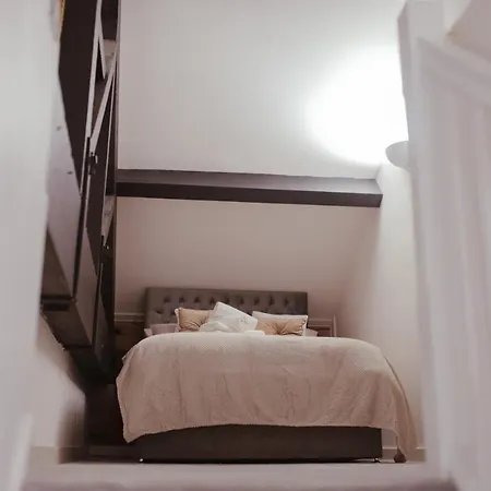 Bv Luxury Penthouse Conditioning House *