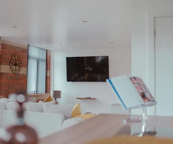 公寓 Bv Luxury Penthouse Conditioning House *