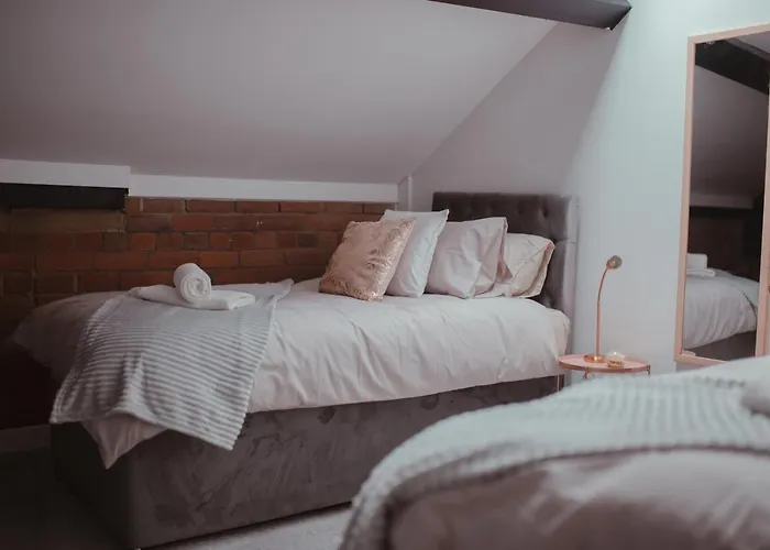 Bv Luxury Penthouse Conditioning House *