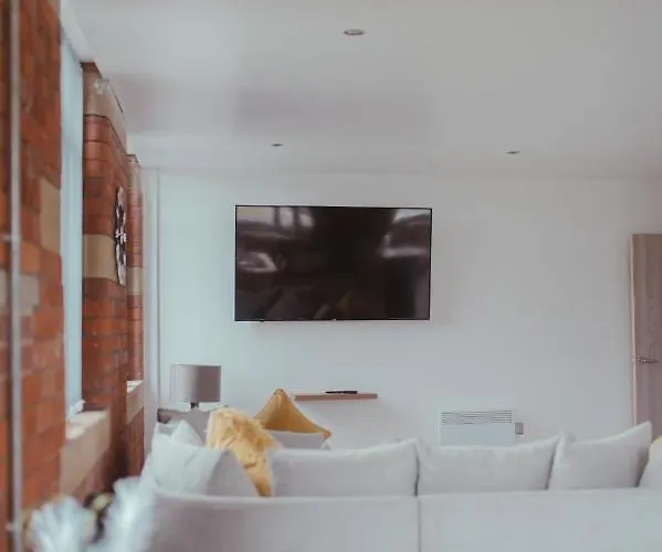 Διαμέρισμα Bv Luxury Penthouse Conditioning House Μπράντφορντ